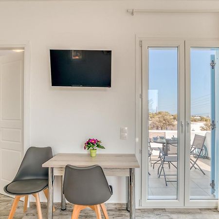 Ippocampos Seaside Serenity - Unwind At Paros Poolside Retreats Alikí Exterior foto